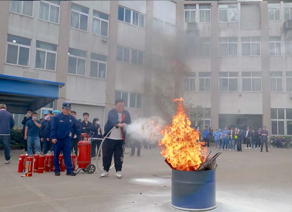 666bee3600049.jpg 07.jpg